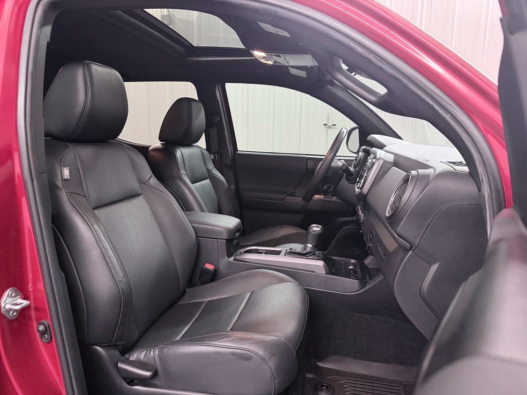 2022 Toyota Tacoma TRD Sport V6