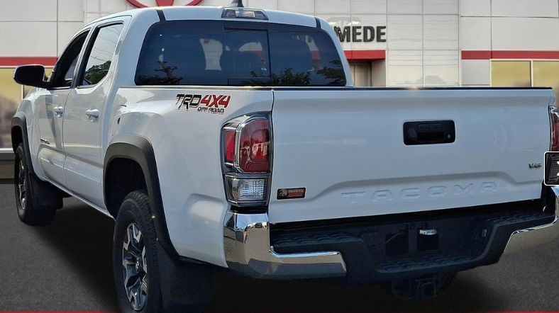 2023 Toyota Tacoma TRD Off-Road V6
