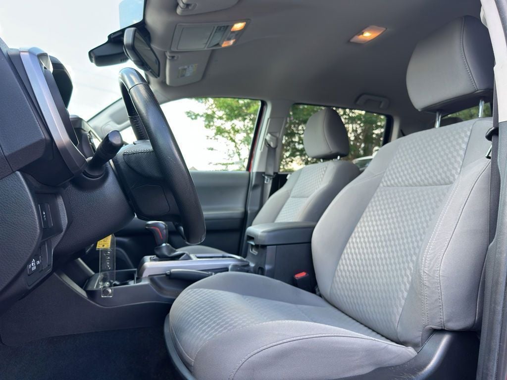 2022 Toyota Tacoma SR5 V6