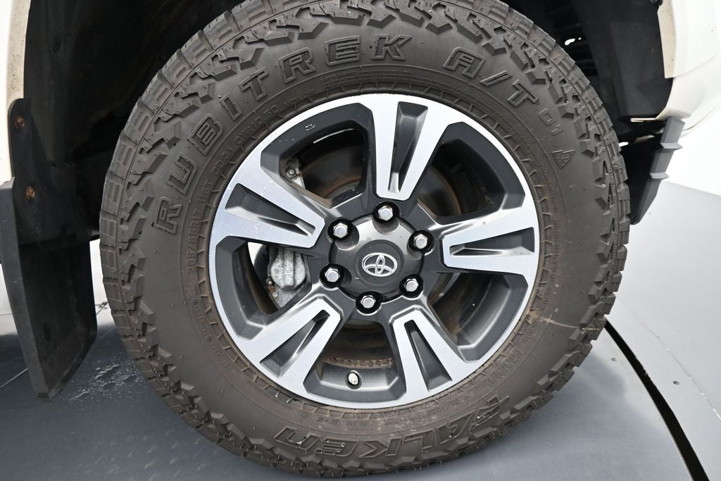 2016 Toyota Tacoma TRD Sport