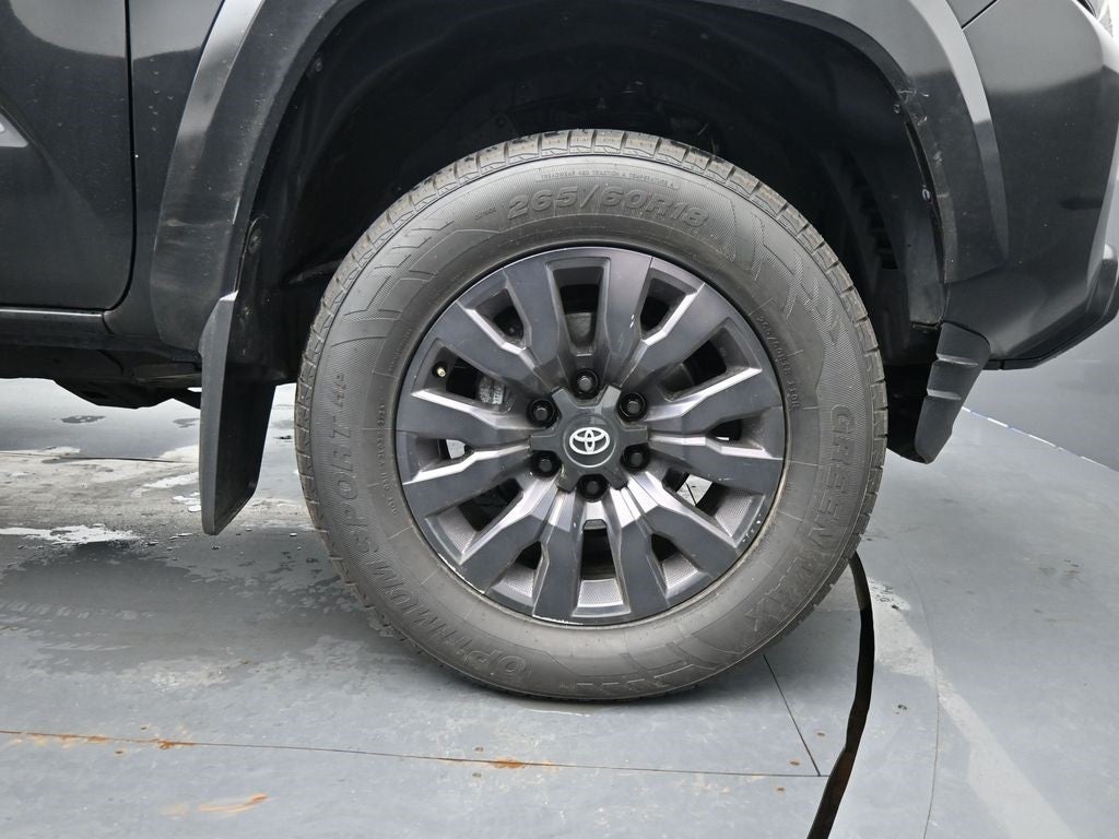 2022 Toyota Tacoma Limited V6