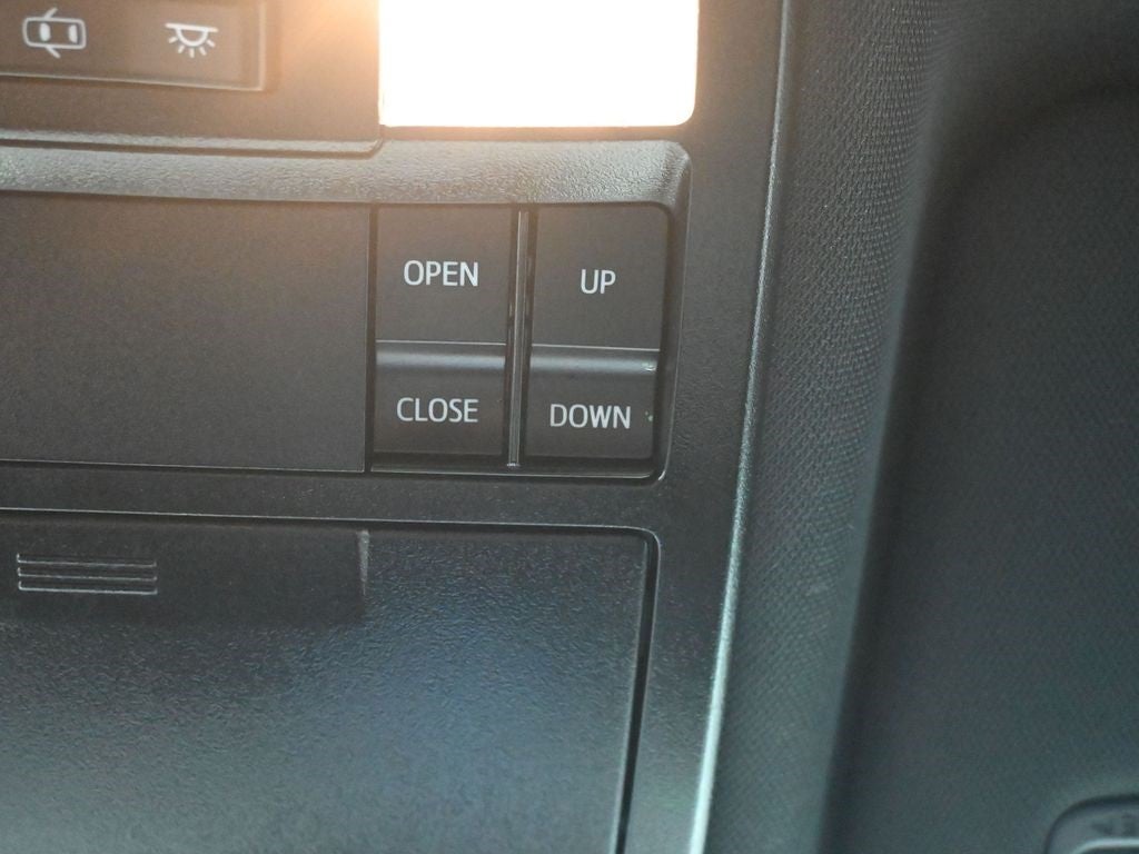 2022 Toyota Tacoma Limited V6