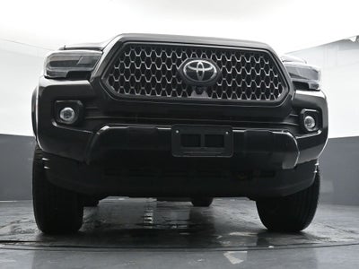 2022 Toyota Tacoma Limited V6