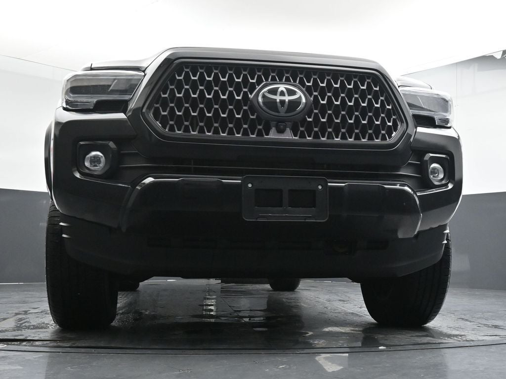 2022 Toyota Tacoma Limited V6