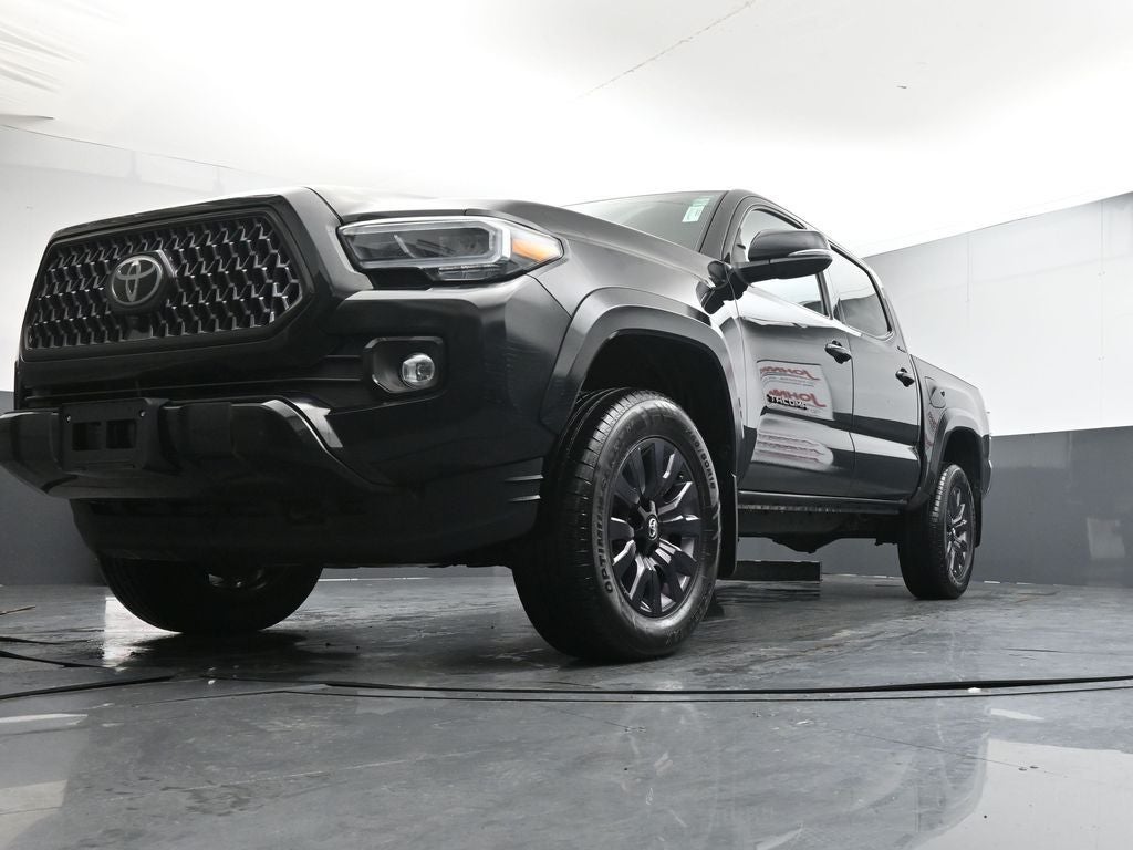 2022 Toyota Tacoma Limited V6