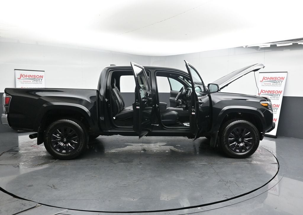 2022 Toyota Tacoma Limited V6