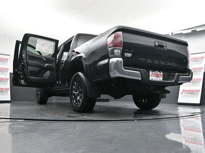 2022 Toyota Tacoma Limited V6