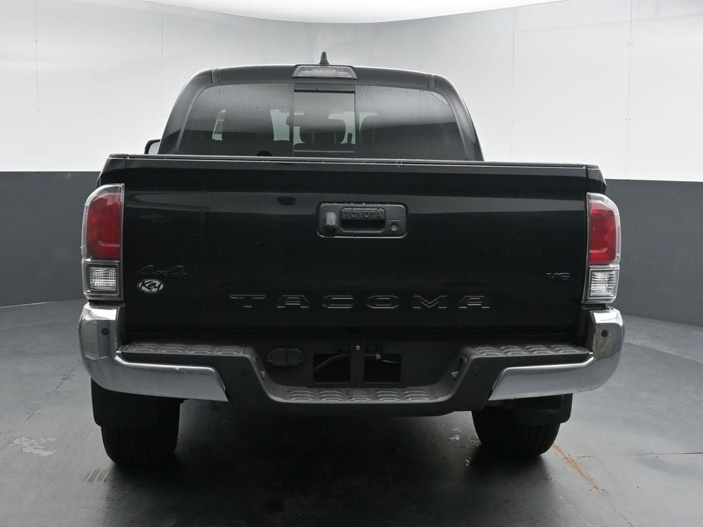 2022 Toyota Tacoma Limited V6