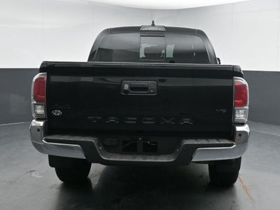 2022 Toyota Tacoma Limited V6