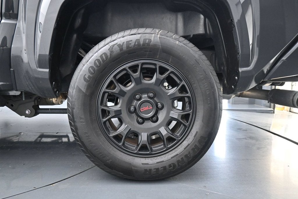 2025 Toyota Tacoma SR5