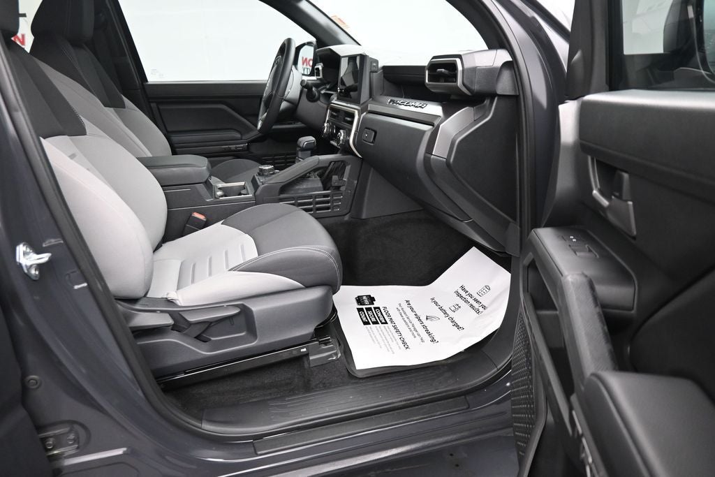 2025 Toyota Tacoma TRD Off-Road