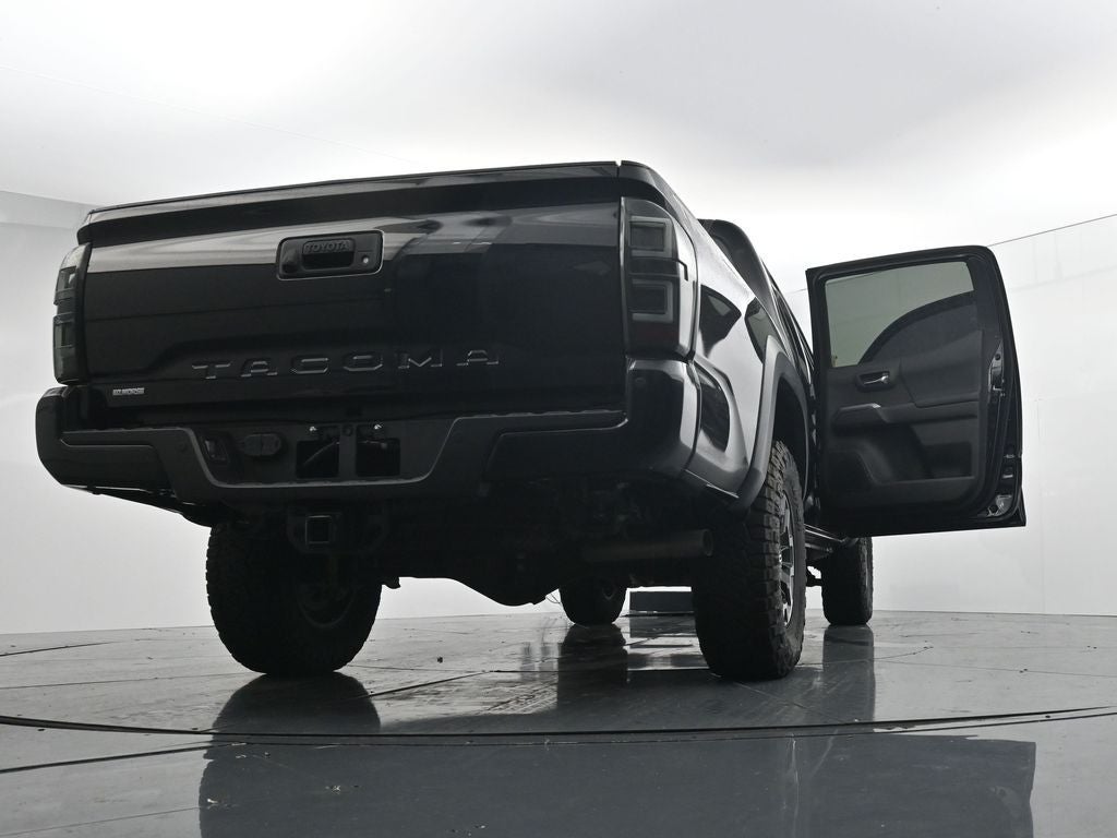 2022 Toyota Tacoma TRD Off-Road V6