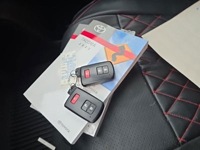 2023 Toyota Tacoma TRD Sport V6