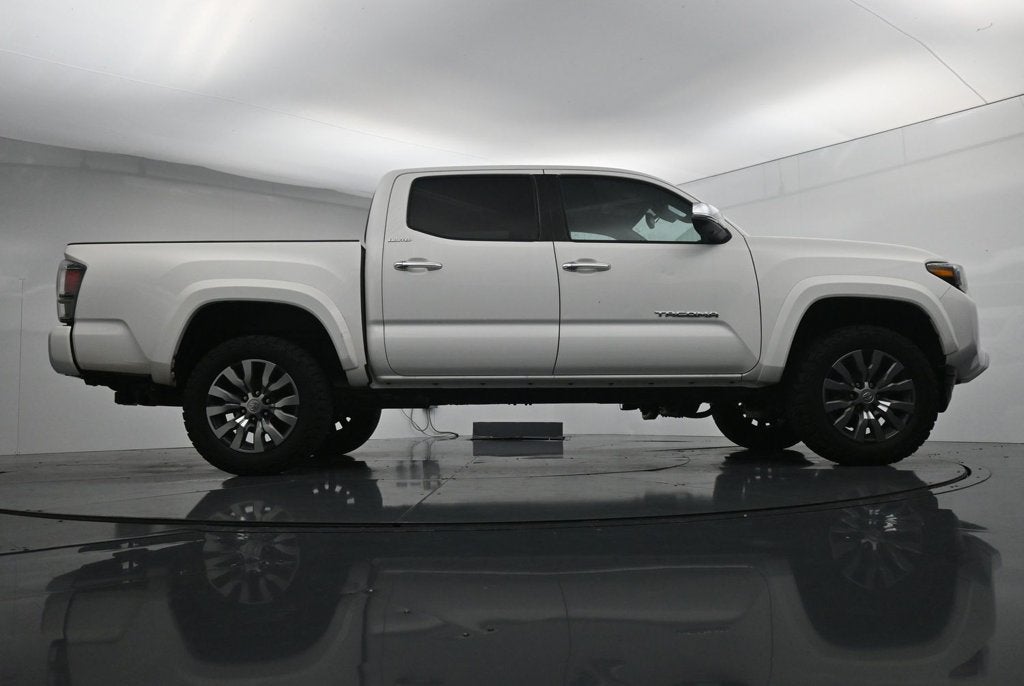 2023 Toyota Tacoma Limited V6