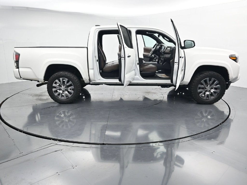 2023 Toyota Tacoma Limited V6