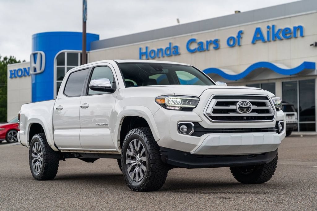2023 Toyota Tacoma Limited V6