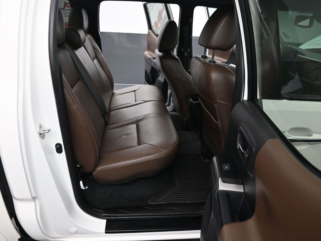 2023 Toyota Tacoma Limited V6