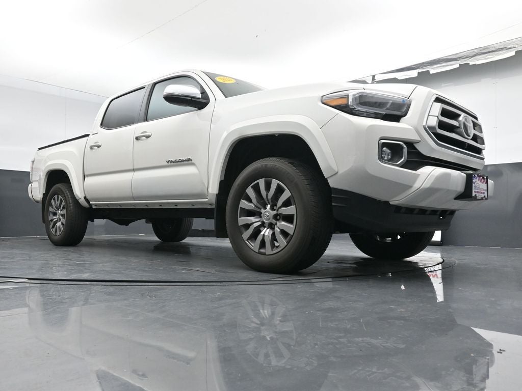 2023 Toyota Tacoma Limited V6