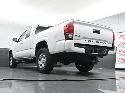 2022 Toyota Tacoma SR