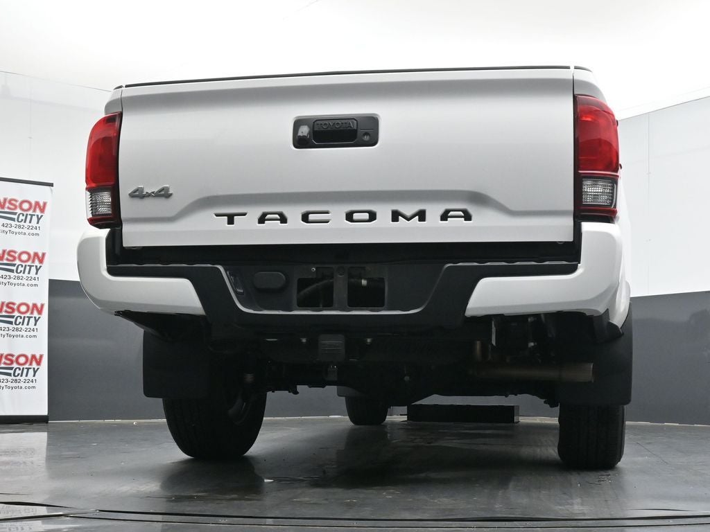 2022 Toyota Tacoma SR