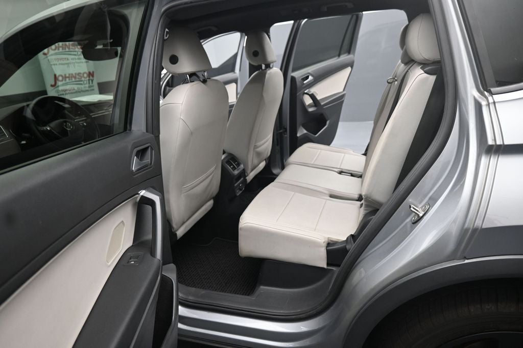 2021 Volkswagen Tiguan 2.0T SE R-Line Black