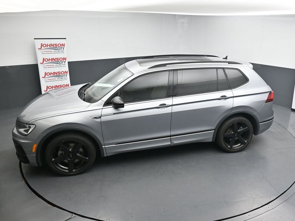 2021 Volkswagen Tiguan 2.0T SE R-Line Black