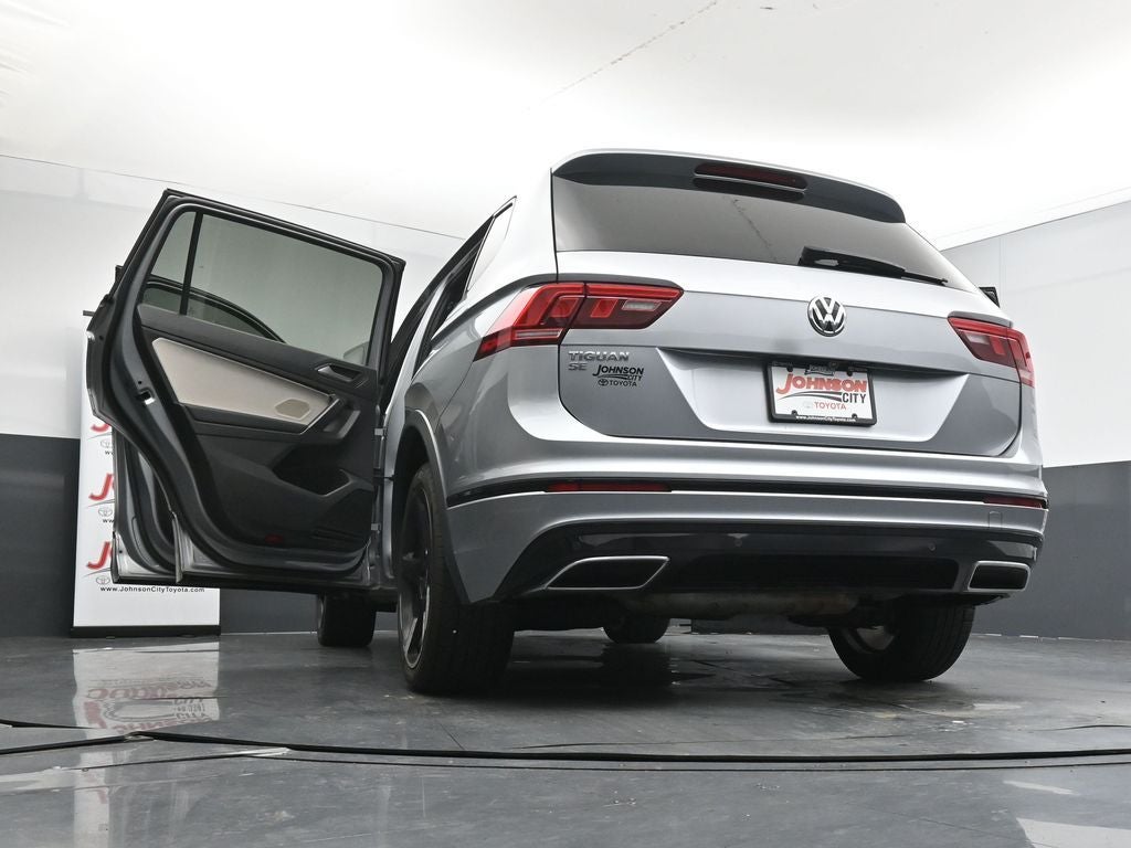 2021 Volkswagen Tiguan 2.0T SE R-Line Black