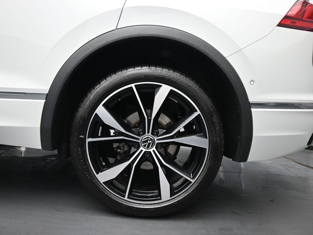 2024 Volkswagen Tiguan 2.0T SEL R-Line