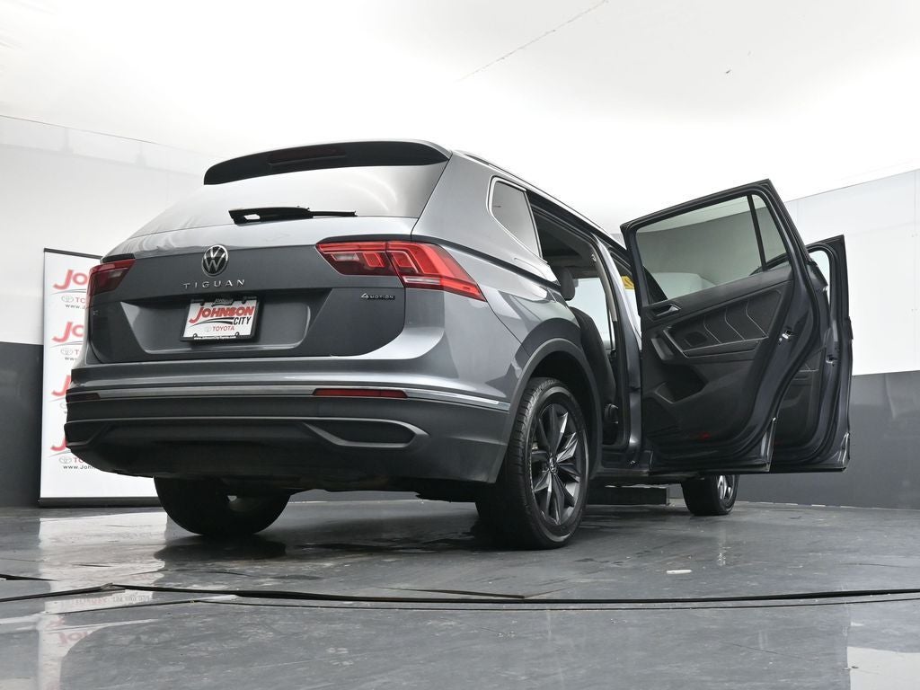 2023 Volkswagen Tiguan 2.0T SE