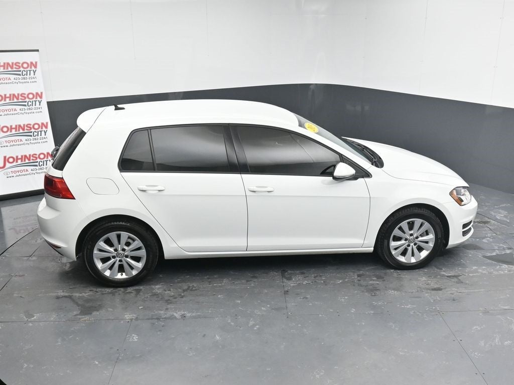 2015 Volkswagen Golf TDI S 4-Door