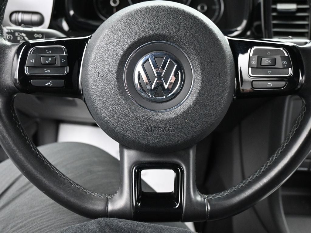 2019 Volkswagen Beetle 2.0T S