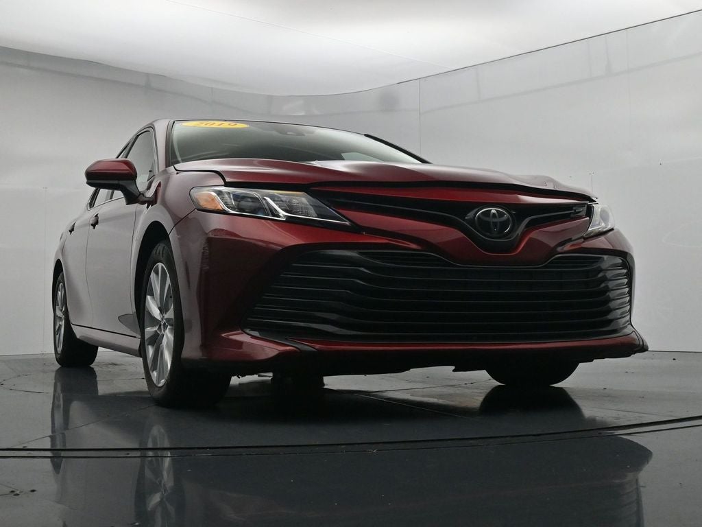 2019 Toyota Camry LE