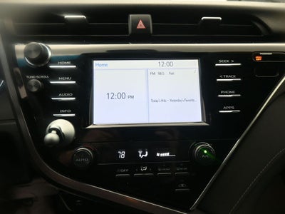 2018 Toyota Camry SE