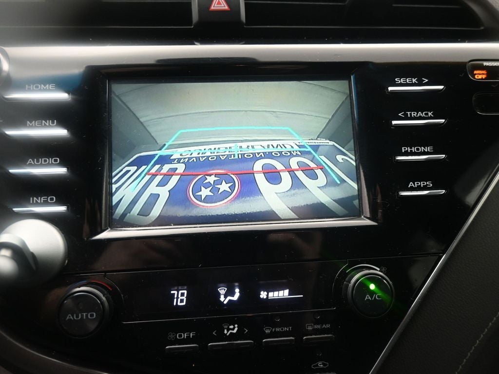 2018 Toyota Camry SE