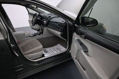 2014 Toyota Camry Hybrid XLE