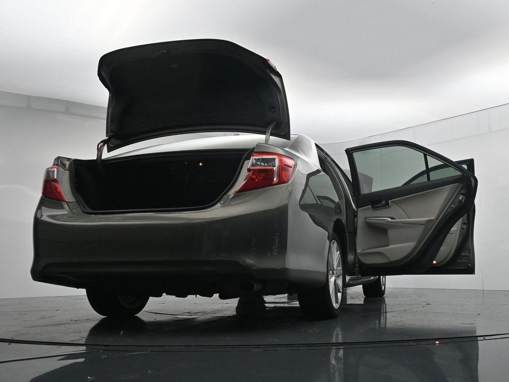 2014 Toyota Camry Hybrid XLE