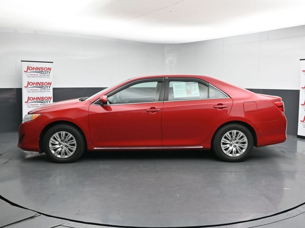 2014 Toyota Camry LE