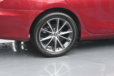 2016 Toyota Camry XSE