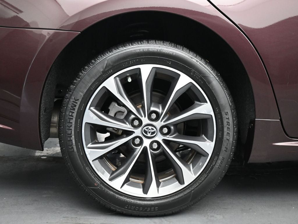 2018 Toyota Avalon XLE