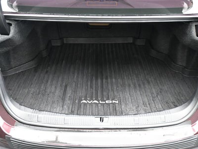 2018 Toyota Avalon XLE