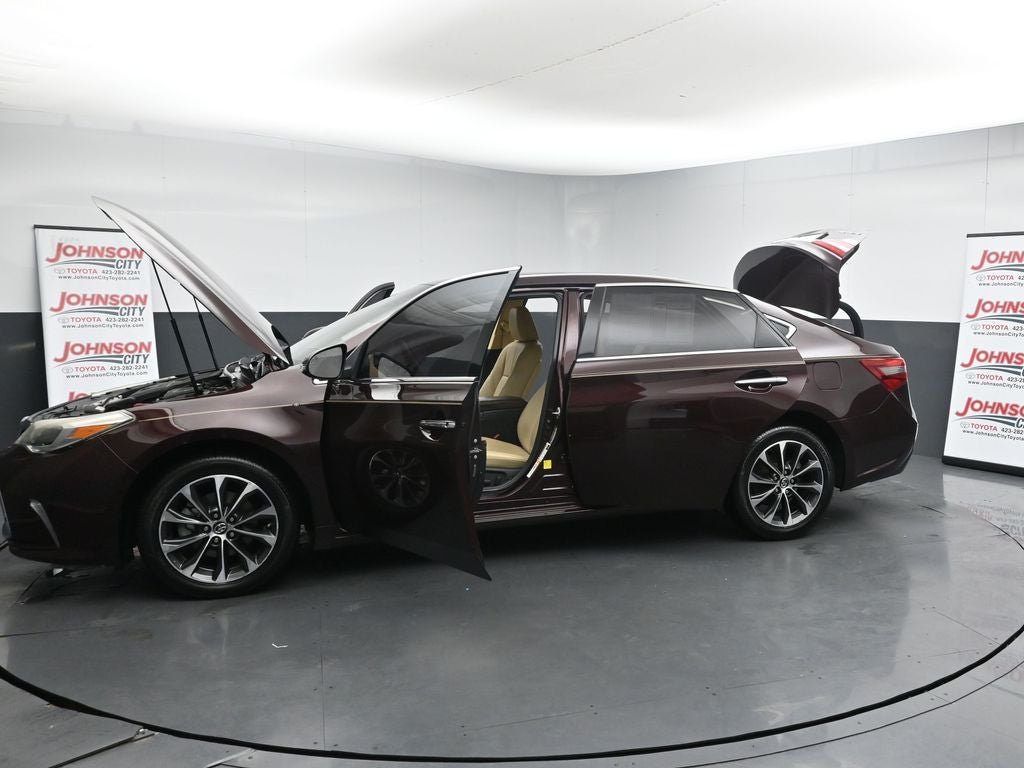 2018 Toyota Avalon XLE