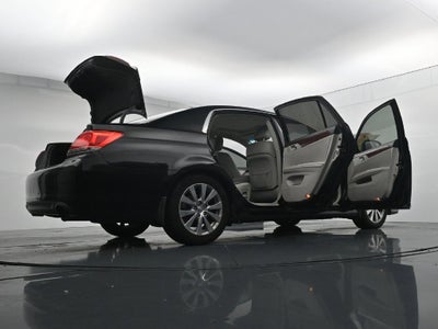 2011 Toyota Avalon Limited