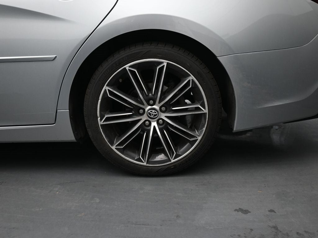 2019 Toyota Avalon Touring