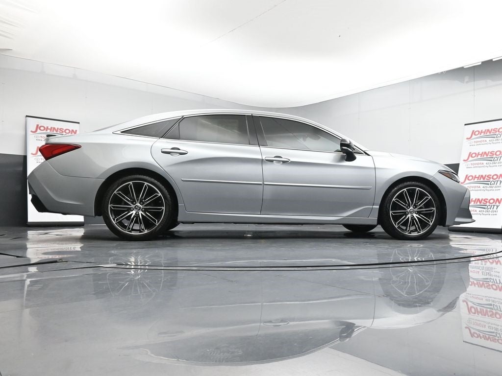 2019 Toyota Avalon Touring