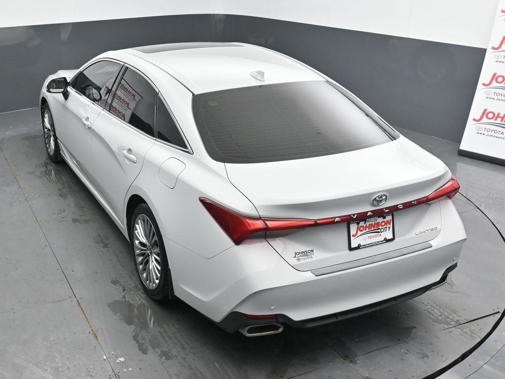 2022 Toyota Avalon Limited