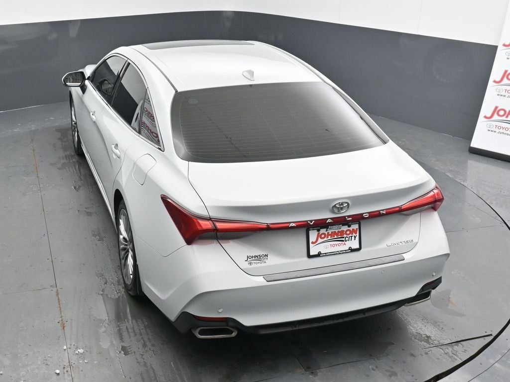 2022 Toyota Avalon Limited
