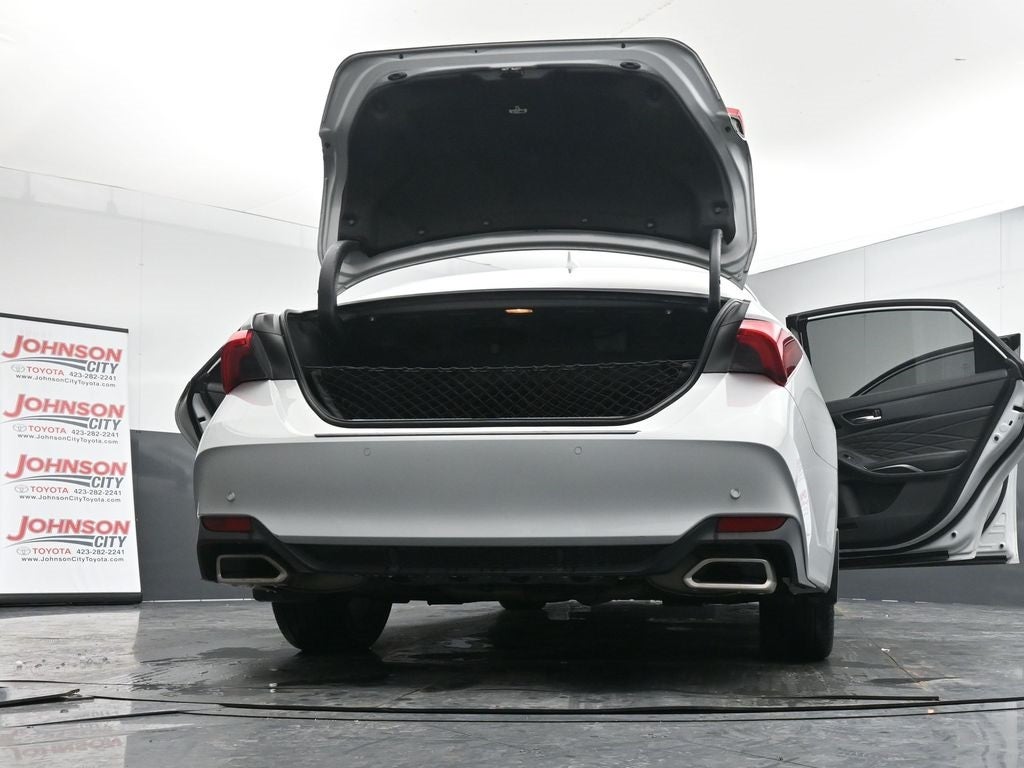 2022 Toyota Avalon Limited