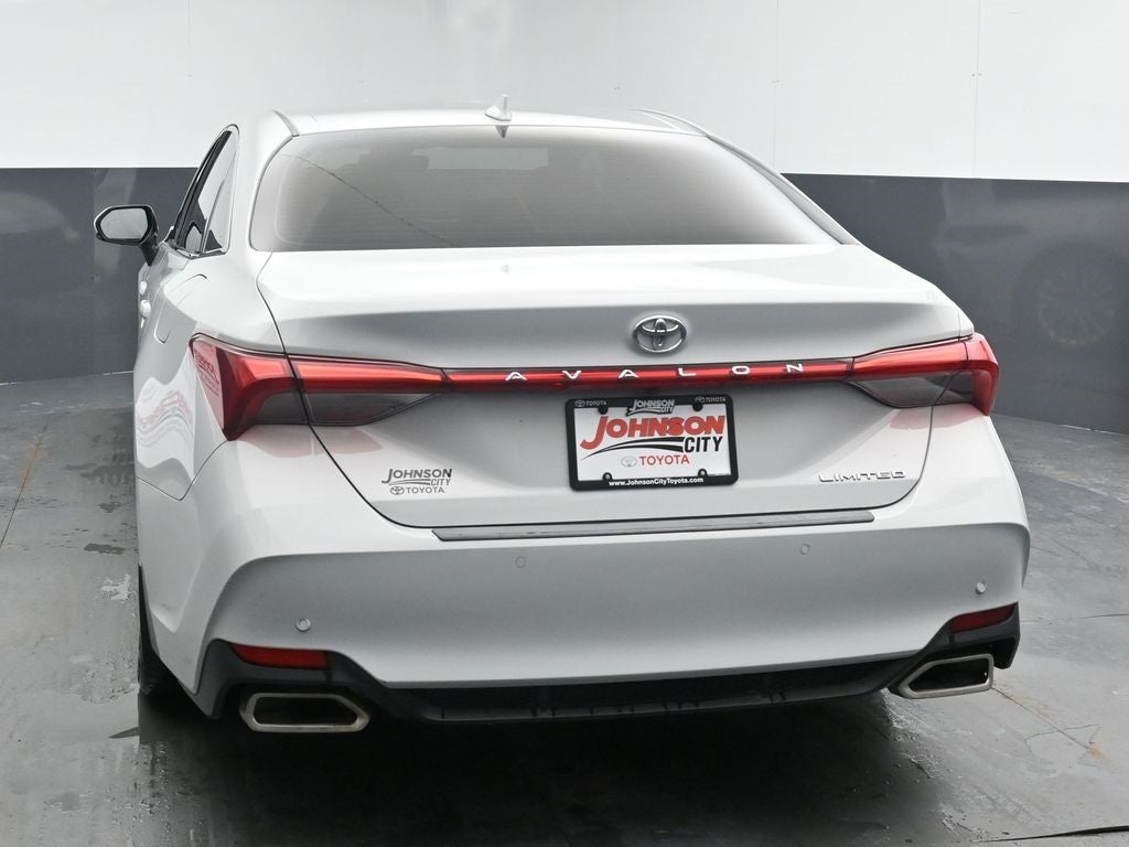 2022 Toyota Avalon Limited