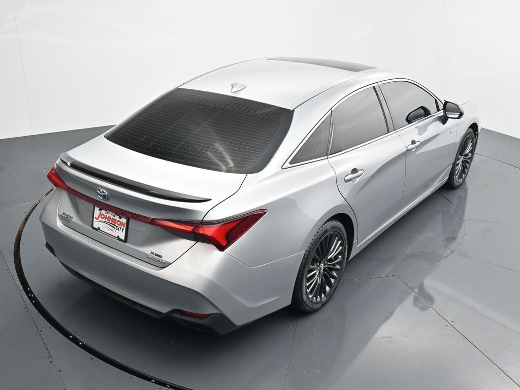 2020 Toyota Avalon XSE