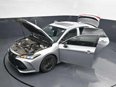 2020 Toyota Avalon XSE